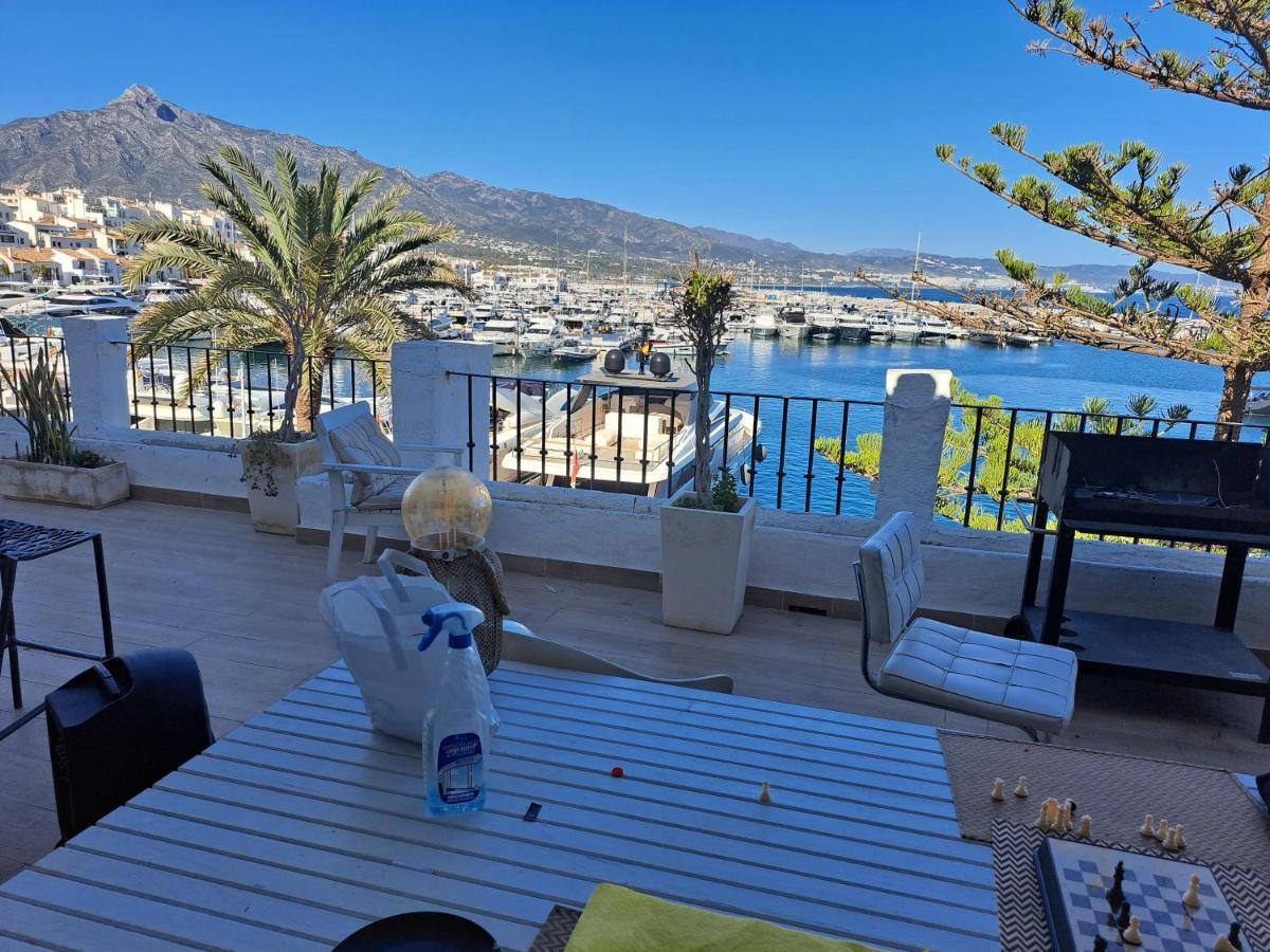 Private Suites In Huge Penthouse 1St Line Puerto Banus, Incredible Views, Jacuzzis Marbella Kültér fotó